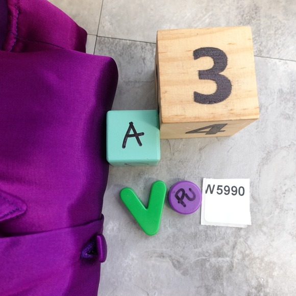 Vintage Purple Satin Button Up Shirt Womens L Magenta Retro 70s USA Made JOSHUA - Picture 13 of 13